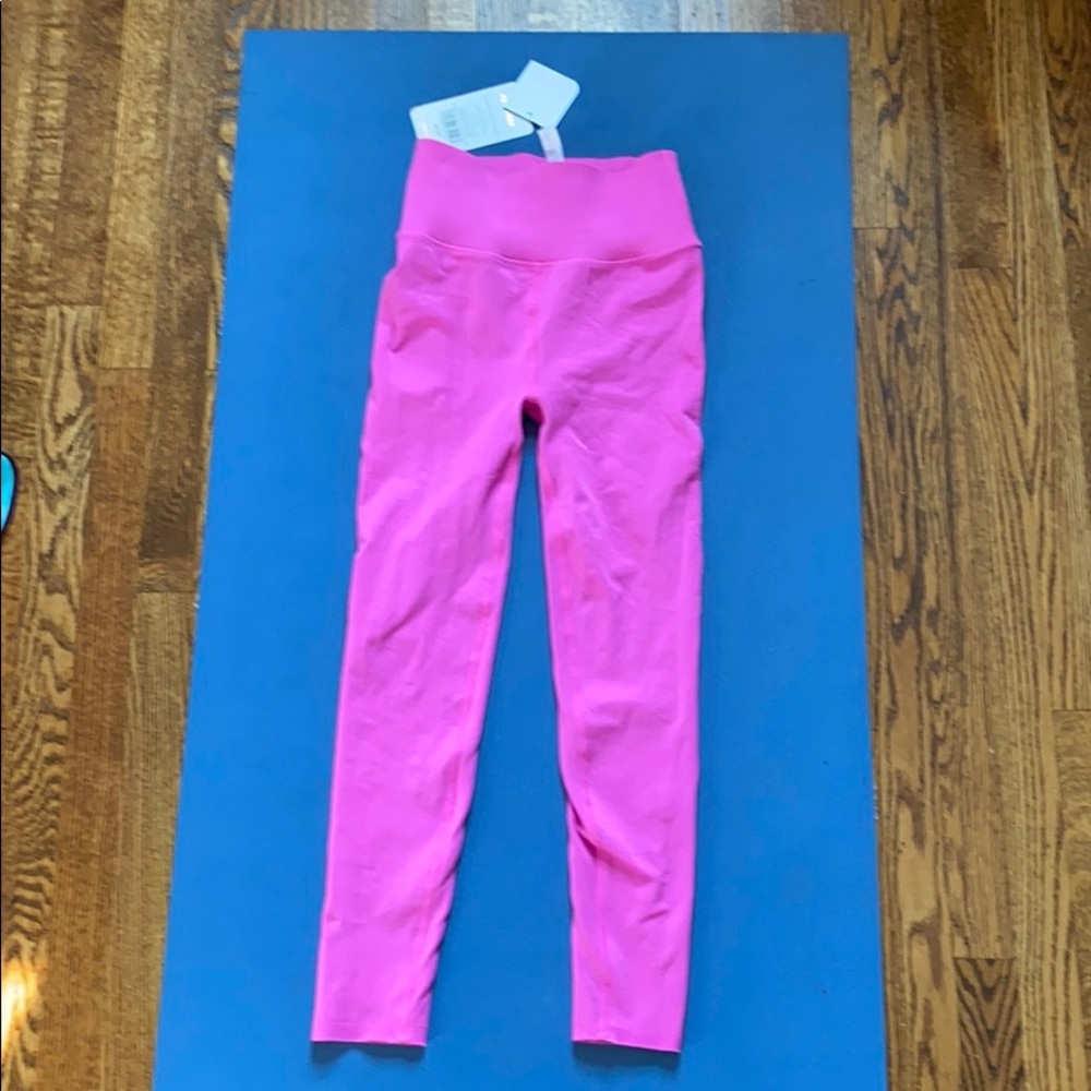 NWT Fabletics HighWaistSculptknit Lattice Legging!